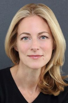 Olivia Birkelund interpreta Patricia Carver