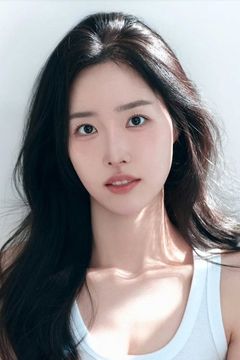 Kim Dan-a interpreta Pond Gisaeng
