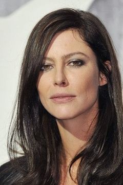 Anna Mouglalis interpreta Patricia / Cinzia