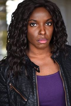 Janeshia Adams-Ginyard interpreta Dora Milaje