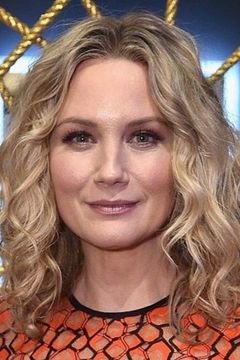 Jennifer Nettles interpreta Miranda West