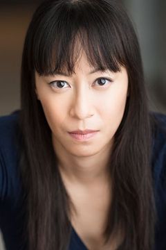 Yvette Lu interpreta Doctor