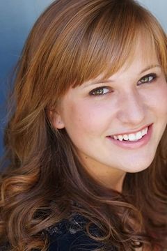 Jillian Henry interpreta Sha-Ron (voice)