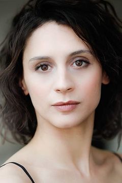 Lana Ettinger interpreta Tali adulte