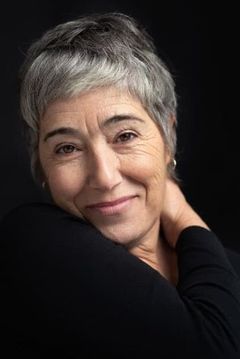 Mercedes Castro interpreta Dona Julia