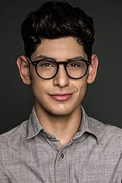 Matt Bennett interpreta Kyle Parker