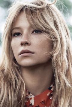 Haley Bennett interpreta Lilith's Mom