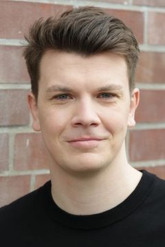 Benjamin Hartwig interpreta Firefighter