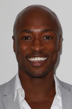 Wolé Parks interpreta John Henry Irons