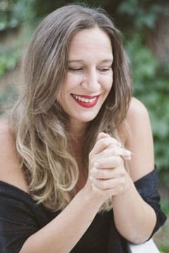 Raquel Pérez interpreta Forense