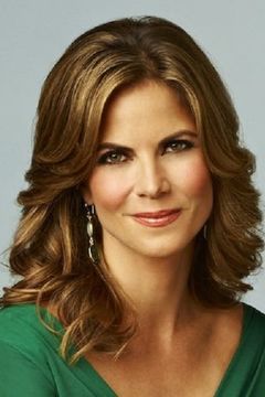 Natalie Morales interpreta Miss Calleros (voice)