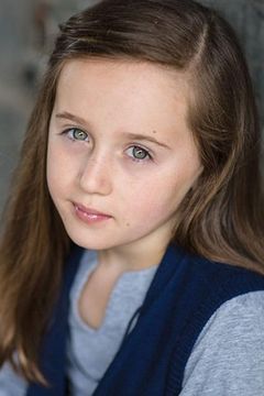 Sarah Kirkpatrick interpreta Kimberly