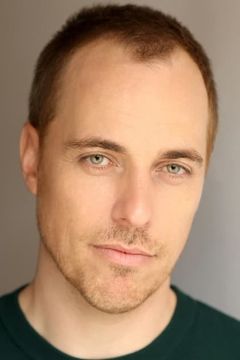 Jordan Whalen interpreta Prince William