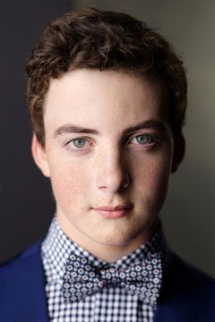 Ethan Pogue interpreta Young Daniel's Friend #1