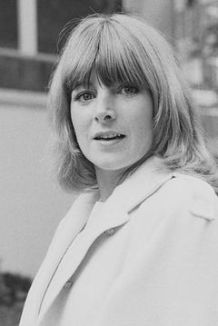 Kim Braden interpreta Judy Katz