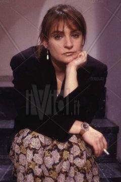 Carmela Vincenti interpreta Gioia Savastano