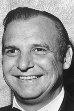 Jackie Coogan interpreta Charlie Smith