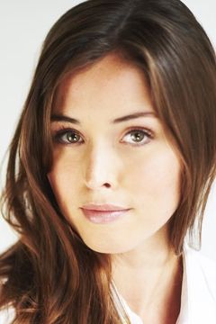 Natalie Krill interpreta Tannis