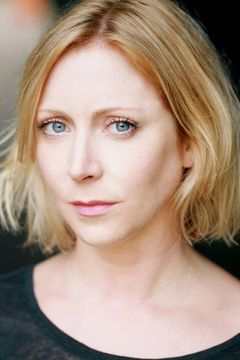 Laura Howard interpreta Cully Barnaby