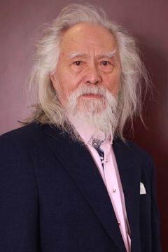 Wang Deshun interpreta Shen Bu