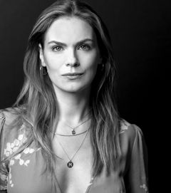 Megan Vincent interpreta Hannah Wilson