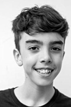 Oscar Francisco interpreta School Boy