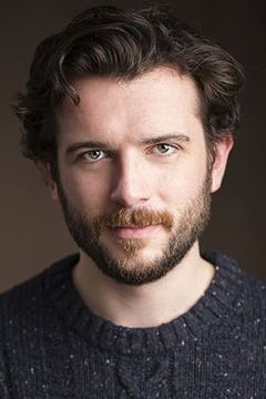 Kevin McGahern interpreta Vassal