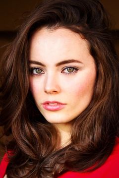 Freya Tingley interpreta Wendy Darling