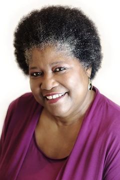 Johnnie Mae interpreta Vinny's Mother
