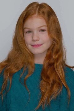 Gracie Cochrane interpreta Young Girl in Field