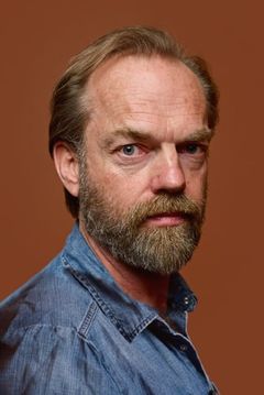 Hugo Weaving interpreta Megatron (voice)