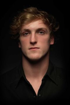 Logan Paul interpreta Zane (uncredited)