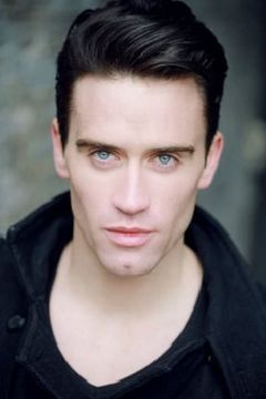 Christopher Whitlow interpreta Assassin #1