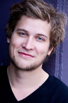 Matthias Britschgi interpreta Volmer Institute Staff