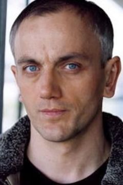 Heinrich Schmieder interpreta Rochus Misch