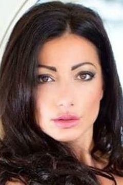 Priscilla Salerno interpreta Sé stesso