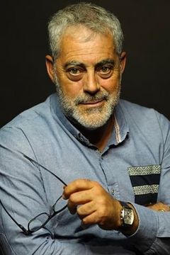 Carlos Blanco Vila interpreta Emilio