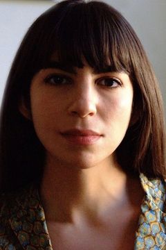 Laurel Parmet interpreta Party Girl