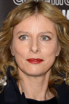 Karin Viard interpreta Christine Dubreuil