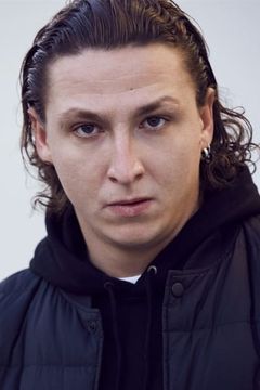 Alphonse Bourbeillon interpreta Homme La Brosse port