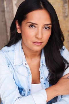 Vanessa Benavente interpreta Mother Mary