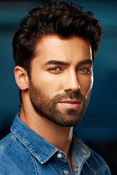 Thomas Darya interpreta Ryan
