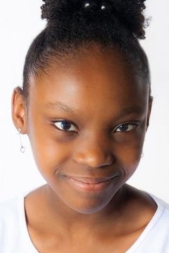 Kimora Collins interpreta Granddaughter