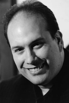 Tony Luke Jr. interpreta No Ears