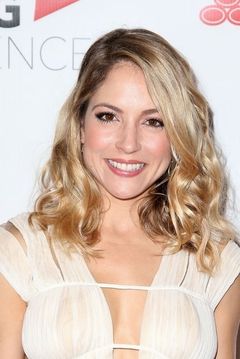 Brooke Nevin interpreta Michelle Fields
