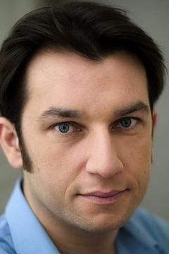 Nicolas Vallée interpreta Le flic