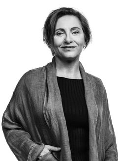 Aldona Grochal interpreta Mrs. Nussbaum