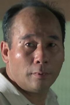 Chan Man-Lei interpreta Mr. Koo