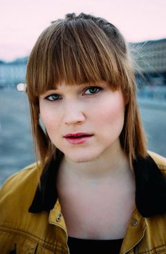 Diana Zamojska interpreta Siostra Karolina