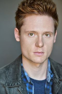 Miles Tagtmeyer interpreta Ford
